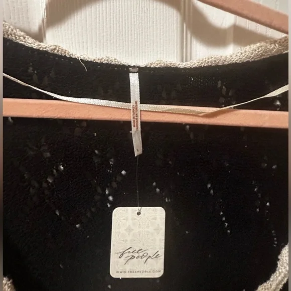 NWT Free People ♥️ Adelene Cardigan Size L Black Cream Combo $128 MSRP - Picture 6 of 11